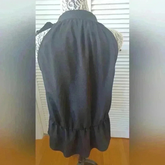 Jacob Women's Medium Sleeveless top button details and  strings capped shoulders - Picture 4 of 7